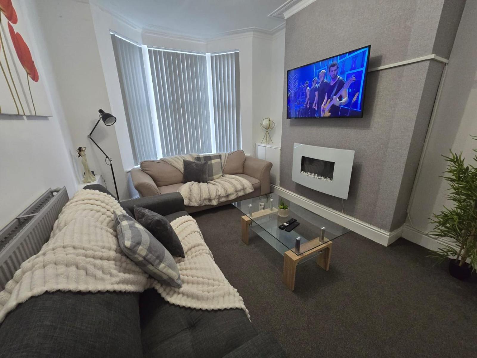 Quarto 3 Em Kensington Liverpool Exterior photo